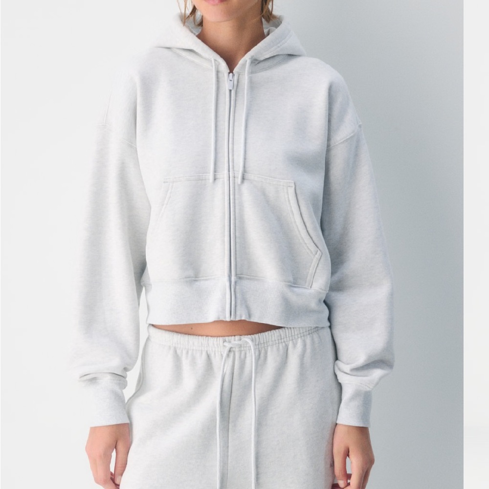 Aritzia Cozy Sweatfleece Boyfriend Boxy Zip Hoodie - Heather Cloud White